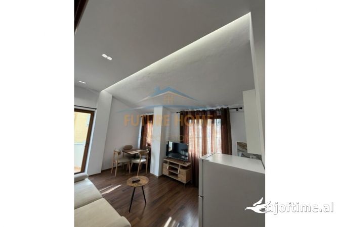 Shtepi me qera Apartament ne Tirane, 1+1, Mobilimi E mobiluar, Pagesa 500  Euro.
