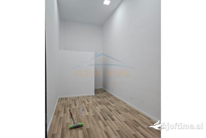 Ambient biznesi me qera 3+1 ne Tirane - 400 Euro