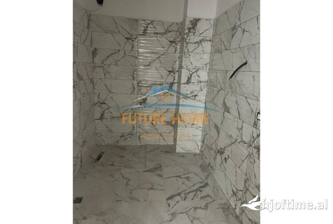 Shtepi ne shitje Apartament ne Tirane, 1+1, Mobilimi Bosh, pa mobiluar, Pagesa 120,000  Euro.