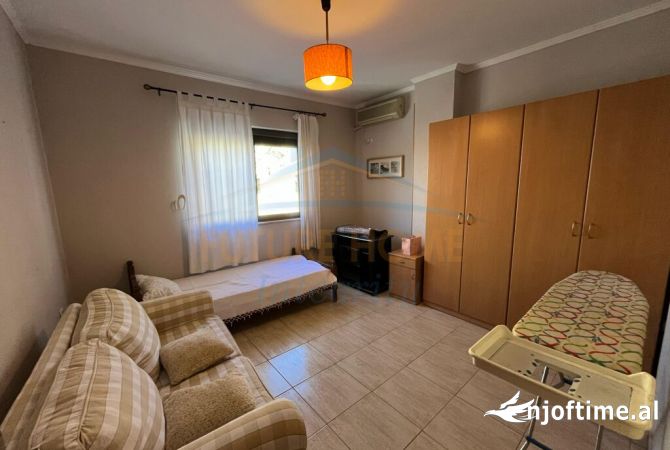 Shtepi me qera 2+1 ne Tirane - 500 Euro