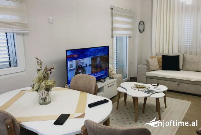 Shtepi me qera 1+1 ne Tirane - 500 Euro