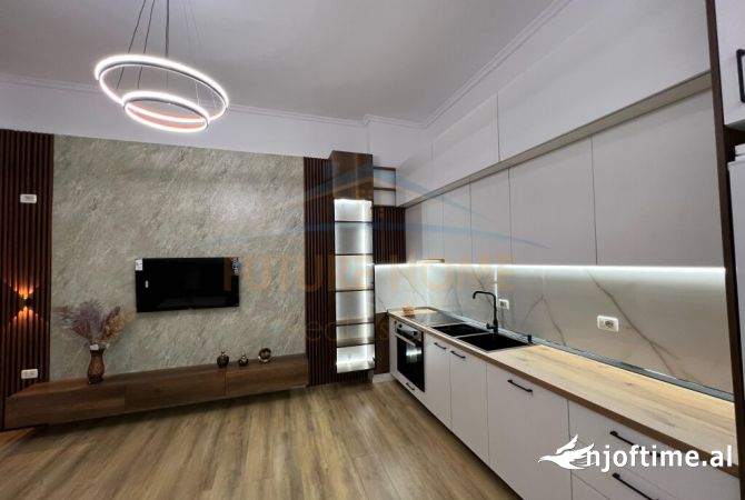 Shtepi ne shitje 2+1 ne Tirane - 145,000 Euro