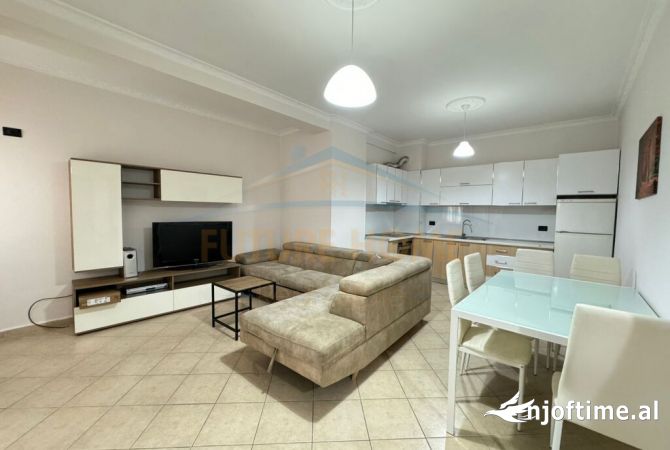 Shtepi me qera 1+1 ne Tirane - 400 Euro