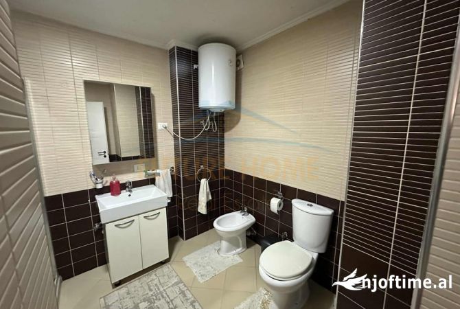 Shtepi me qera 2+1 ne Tirane - 550 Euro