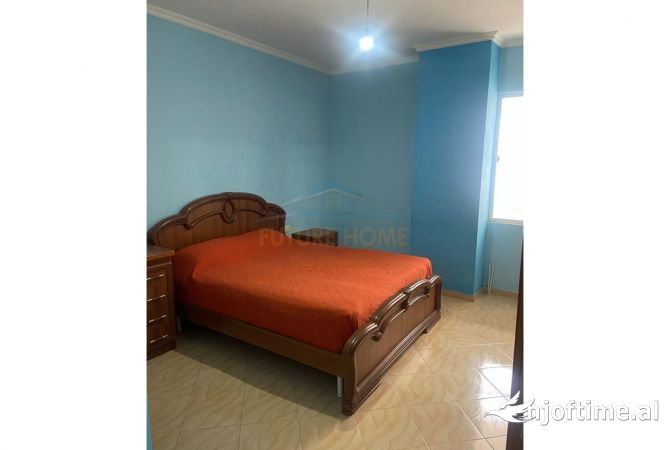 Shtepi me qera Apartament ne Tirane, 1+1, Mobilimi E mobiluar, Pagesa 400  Euro.