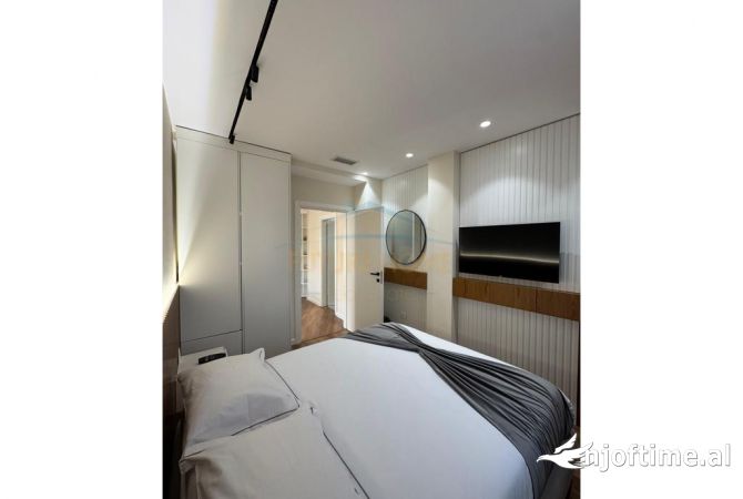 Shtepi ne shitje 2+1 ne Tirane - 280,000 Euro