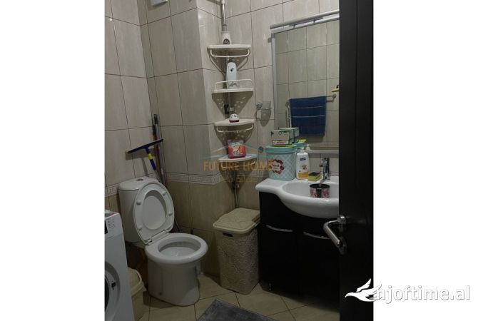 Shtepi ne shitje 2+1 ne Tirane - 140,000 Euro