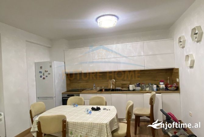 Shtepi me qera 2+1 ne Tirane - 750 Euro