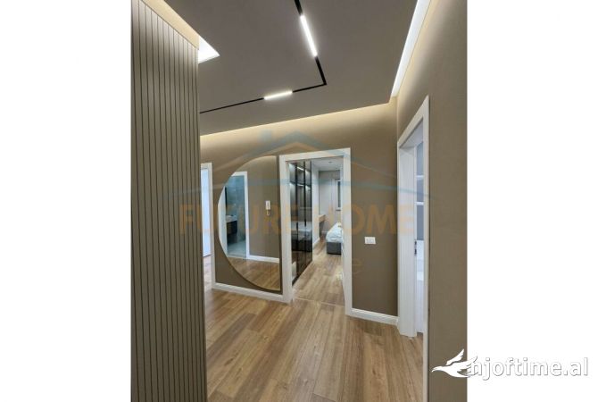Shtepi me qera 3+1 ne Tirane - 700 Euro