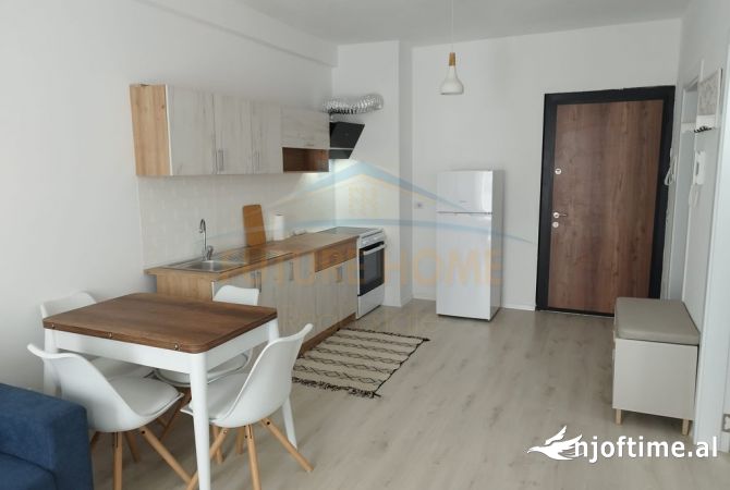 Shtepi me qera 1+1 ne Tirane - 350 Euro