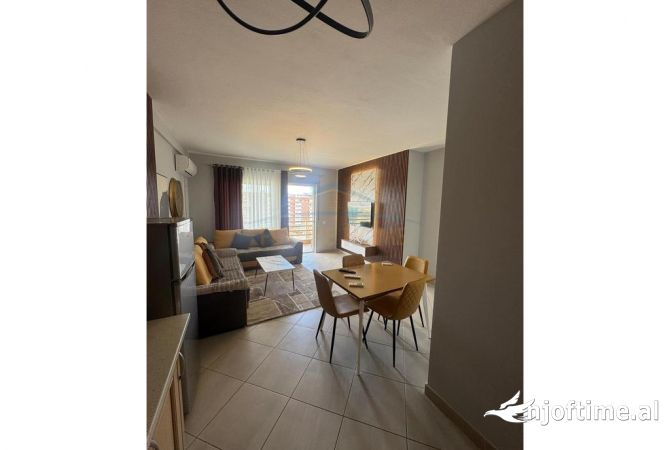 Shtepi me qera 1+1 ne Tirane - 500 Euro