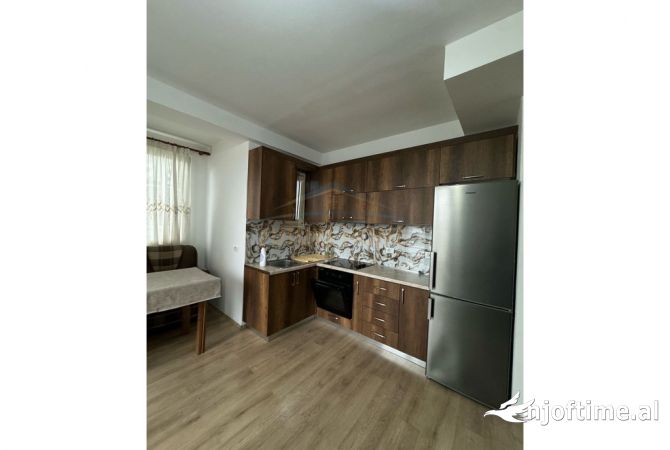 Shtepi ne shitje 2+1 ne Tirane - 110,000 Euro