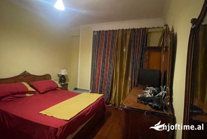 Shtepi me qera 2+1 ne Tirane - 500 Euro