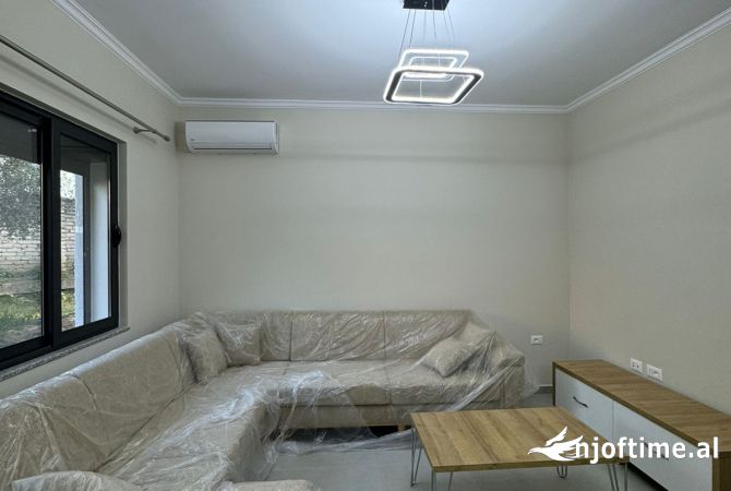 Shtepi me qera 3+1 ne Tirane - 900 Euro