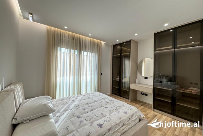 Shtepi me qera Apartament ne Tirane, 2+1, Mobilimi E mobiluar, Pagesa 1,500  Euro.