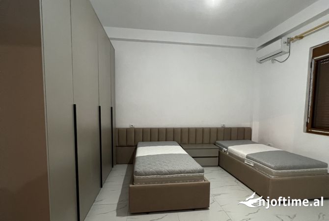 Shtepi me qera 2+1 ne Tirane - 50,000 Leke