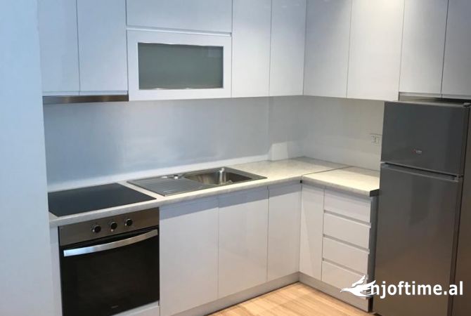 Shtepi me qera 2+1 ne Tirane - 600 Euro