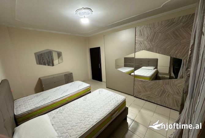 Shtepi me qera 1+1 ne Tirane - 50,000 Leke