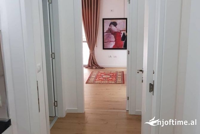 Shtepi me qera Apartament ne Tirane, 2+1, Mobilimi E mobiluar, Pagesa 850  Euro.