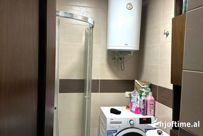 Shtepi me qera Apartament ne Tirane, 1+1, Mobilimi E mobiluar, Pagesa 450  Euro.