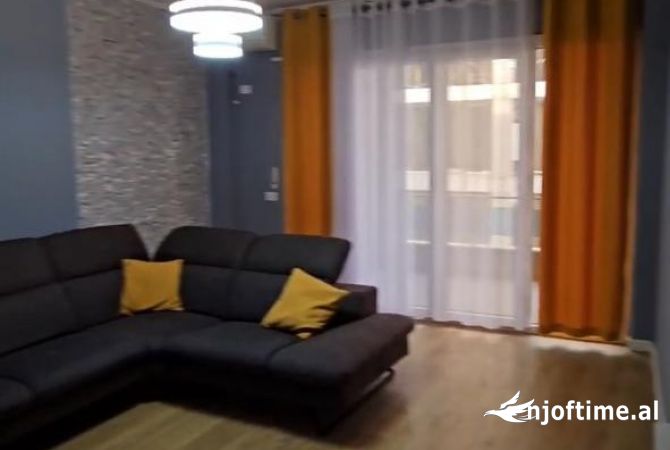 Shtepi ne shitje 3+1 ne Tirane - 250,000 Euro