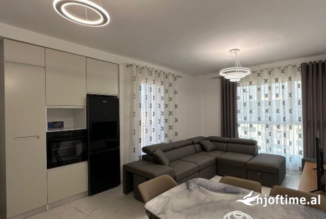 Shtepi me qera 1+1 ne Tirane - 600 Euro