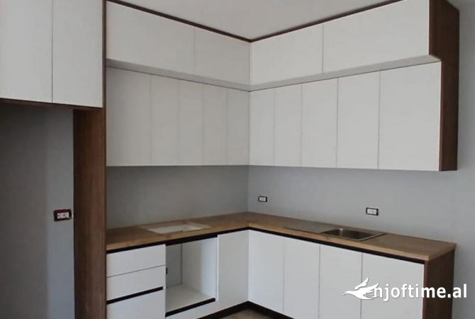 Shtepi me qera 1+1 ne Tirane - 500 Euro