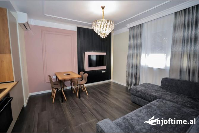 Shtepi me qera 1+1 ne Tirane - 750 Euro
