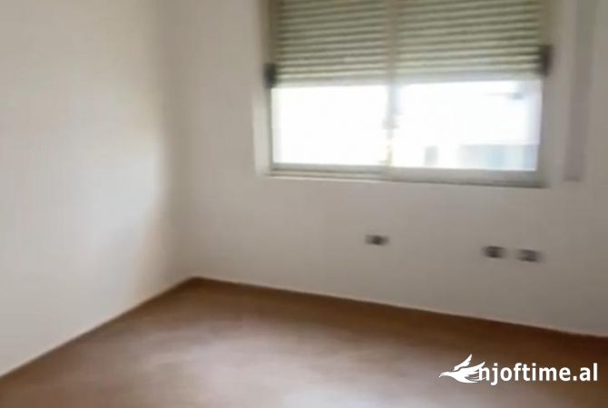 Shtepi ne shitje 2+1 ne Tirane - 220,000 Euro