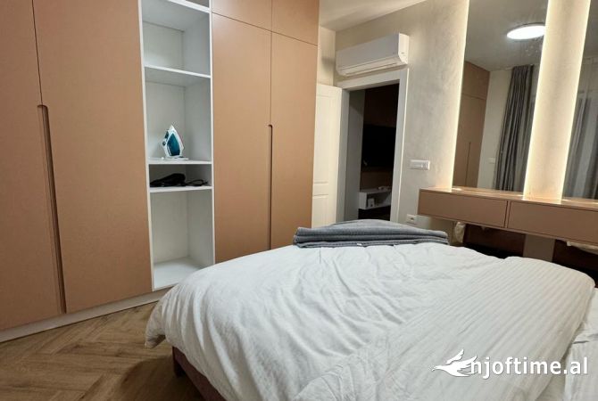 Shtepi me qera Apartament ne Tirane, 1+1, Mobilimi E mobiluar, Pagesa 450  Euro.