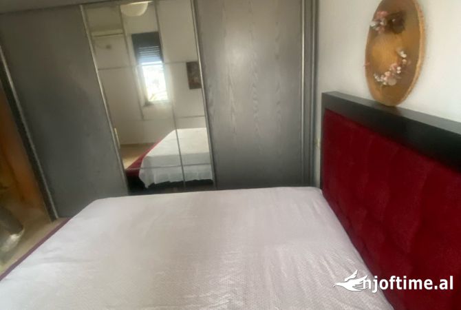Shtepi me qera Apartament ne Tirane, 1+1, Mobilimi E mobiluar, Pagesa 55,000  Leke.