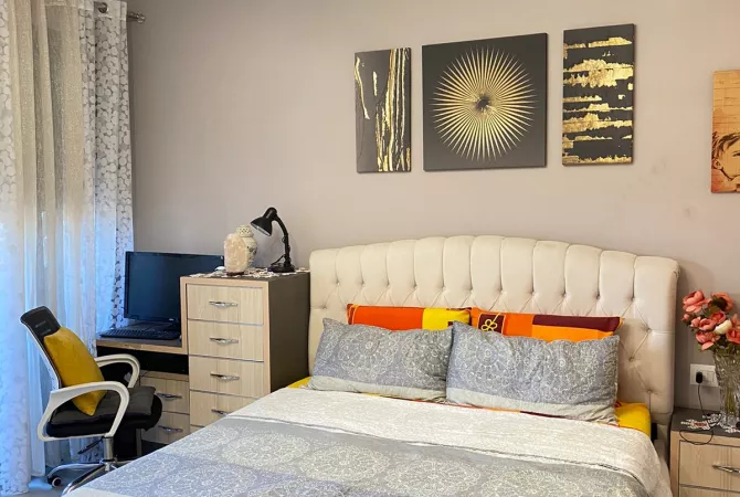 Shtepi me qera Apartament ne Tirane, 1+1, Mobilimi E mobiluar, Pagesa 900  Euro.