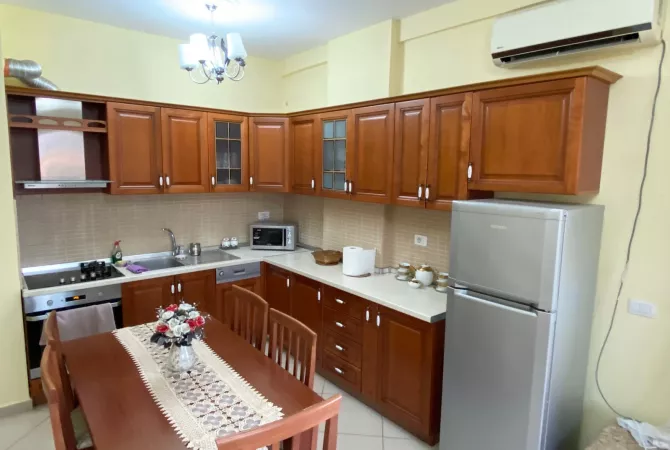 Shtepi ne shitje 2+1 ne Tirane - 141,000 Euro