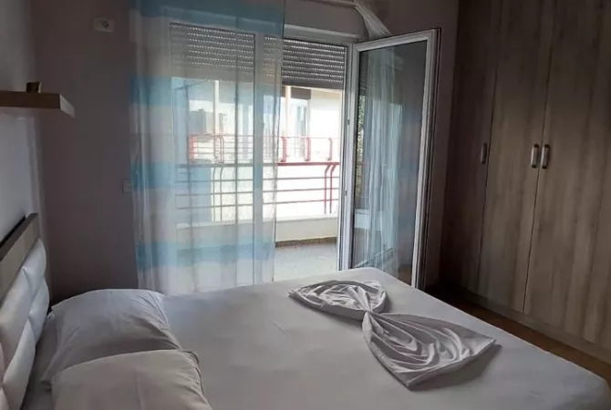 Shtepi me qera Apartament ne Tirane, 2+1, Mobilimi E mobiluar, Pagesa 650  Euro.