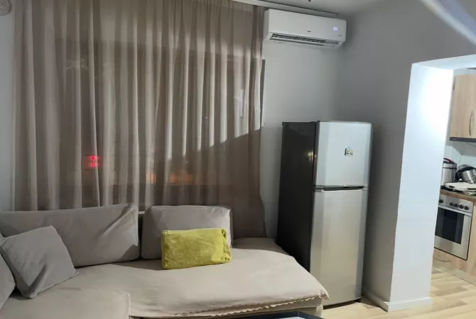 Casa in affitto 1+1 a Tirana - 50,000 Leke