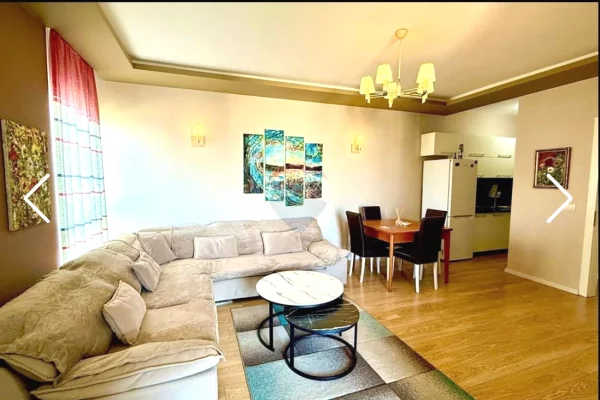 Shtepi me qera 2+1 ne Tirane - 70,000 Leke