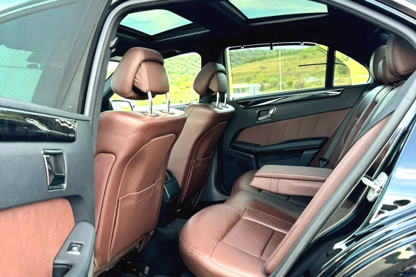 Cars for sale in Tirana, Mercedes-Benz, 2010 Diesel,Kambio Automatik Payment 9,500  Euro.