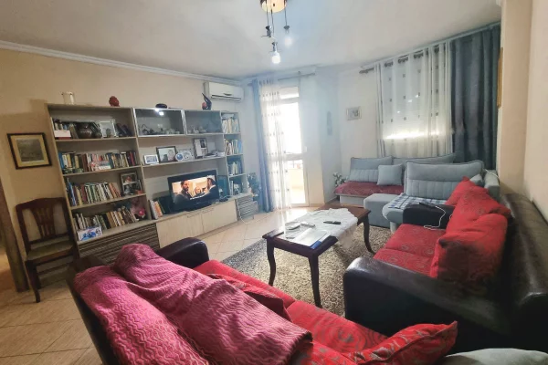Shtepi ne shitje 2+1 ne Tirane - 199,000 Euro