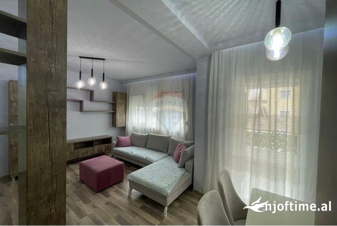 Shtepi ne shitje 1+1 ne Tirane - 75,000 Euro
