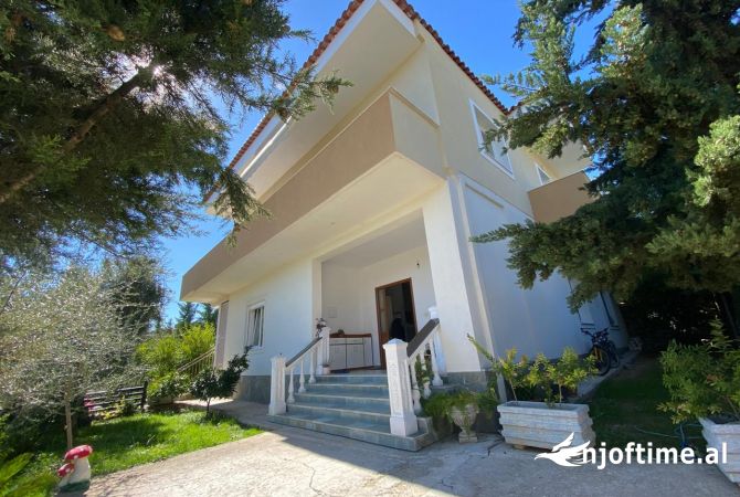 Shtepi me qera 3+1 ne Tirane - 650 Euro