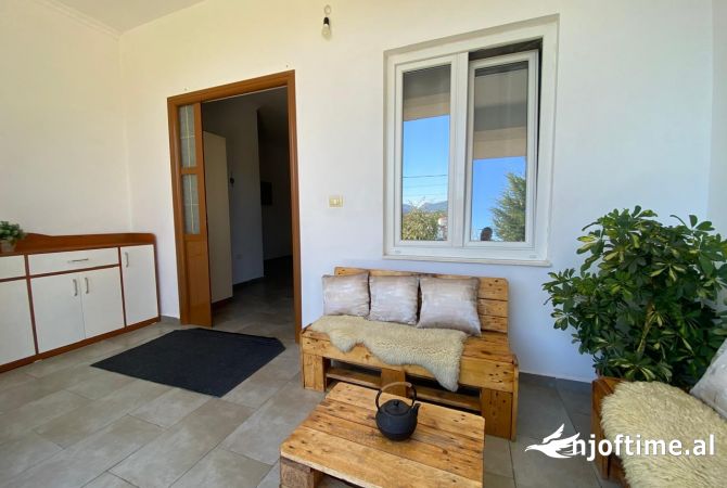 Shtepi me qera 3+1 ne Tirane - 650 Euro