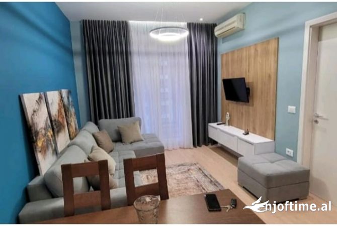 Shtepi me qera Apartament ne Tirane, 1+1, Mobilimi E mobiluar, Pagesa 550  Euro.