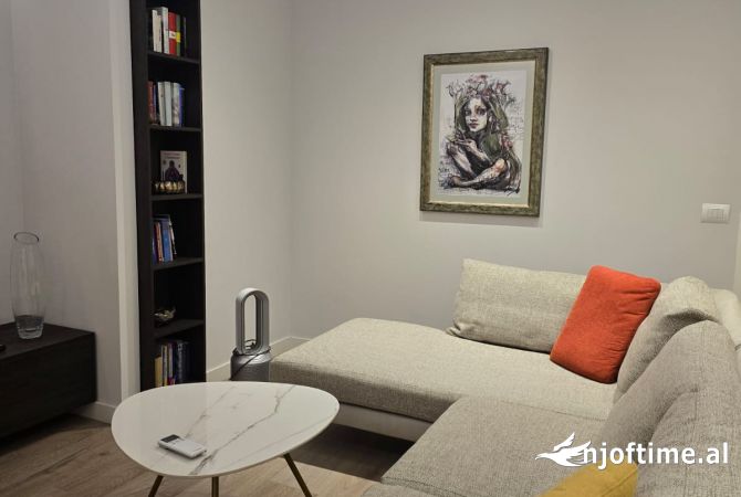 Shtepi me qera Apartament ne Tirane, 2+1, Mobilimi E mobiluar, Pagesa 1,200  Euro.