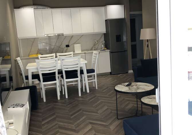 Shtepi me qera Apartament ne Tirane, 1+1, Mobilimi E mobiluar, Pagesa 60,000  Leke.