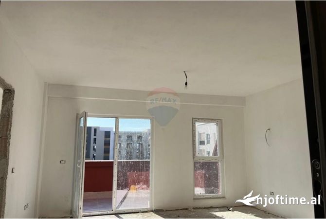 Shtepi ne shitje 1+1 ne Tirane - 108,000 Euro