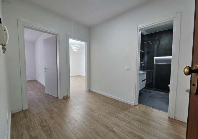 Shtepi ne shitje 1+1 ne Tirane - 150,000 Euro