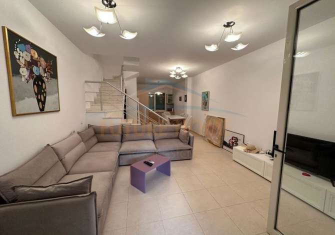 Shtepi ne shitje Apartament ne Durres, 2+1, Mobilimi E mobiluar, Pagesa 300,000  Euro.