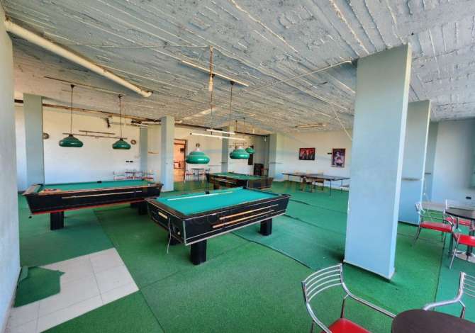 Ambient biznesi me qera 2+1 ne Tirane - 1,500 Euro