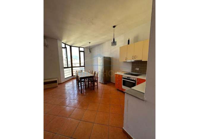 Shtepi me qera 2+1 ne Tirane - 500 Euro