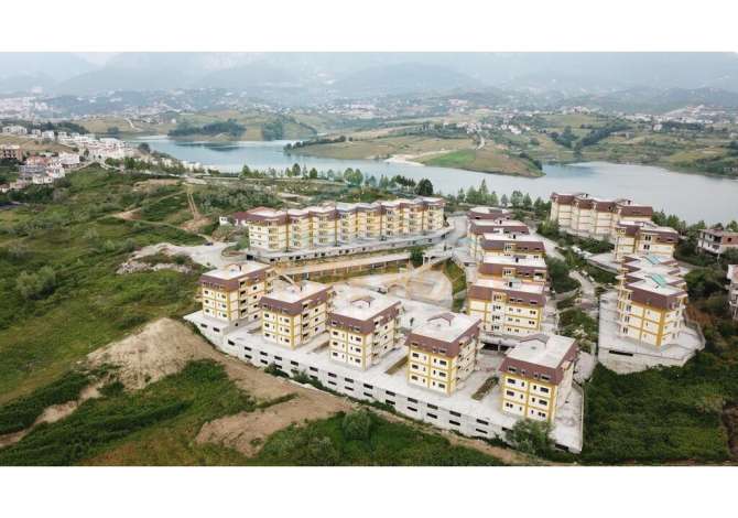 Shtepi me qera 3+1 ne Tirane - 1,000 Euro